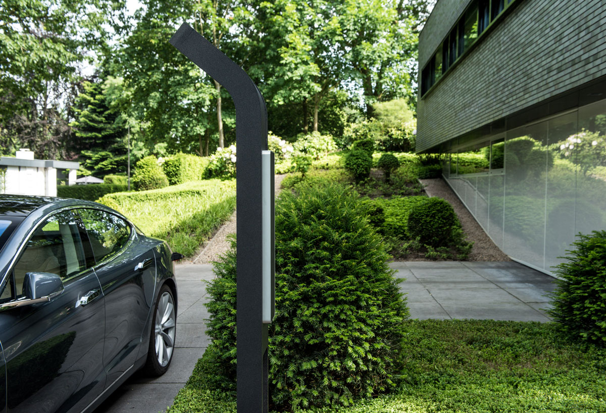 Red Dot Design Award Winning EV Charging System