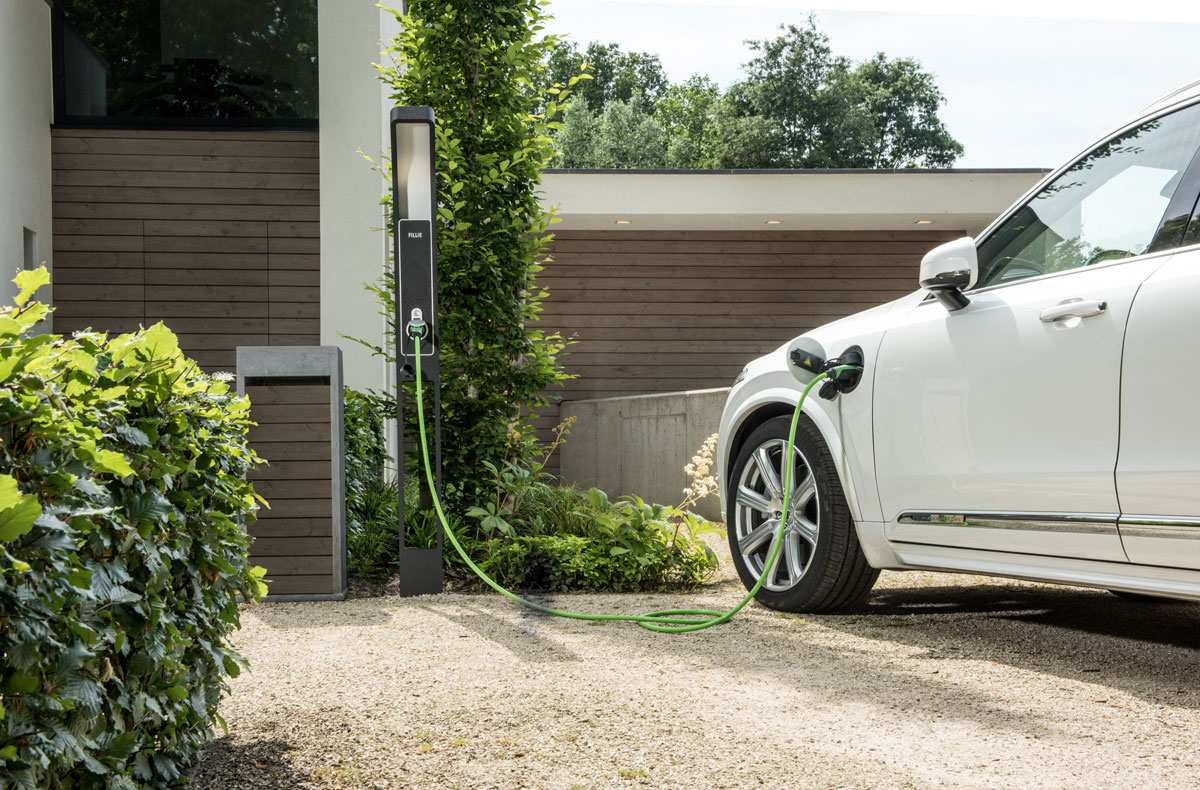 Red Dot Design Award Winning EV Charging System